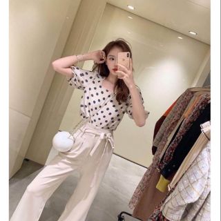 เซ็ทสุดคิ้ว เสื้อ+กางเกง