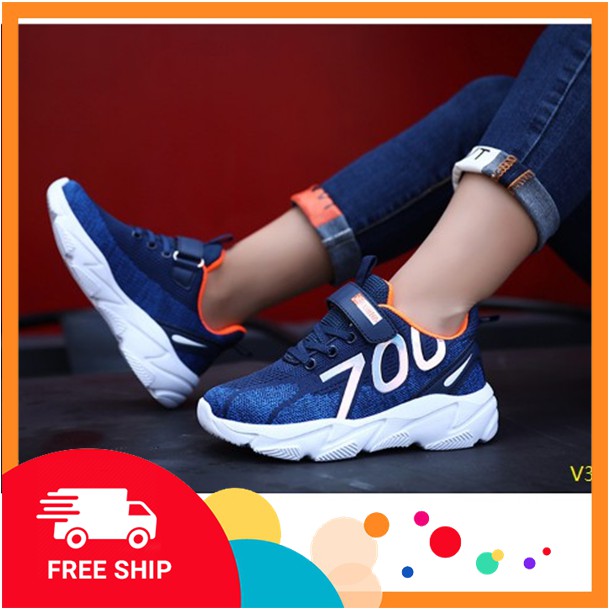 V31 รองเท้าผ้าใบเบามาก