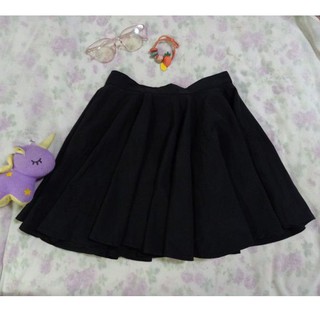 กระโปรงพริ้วผ้าดีใส่ละดูเพียวเลยจร้า