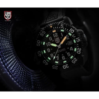 Luminox นาฬิกาข้อมือ NAVY SEAL COLORMARK 3050 SERIES รุ่น XS.3051.F