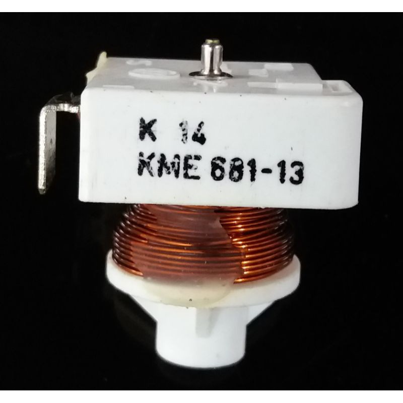 รีเลย์ตู้เย็นตู้แช่กุลธรKME681-13