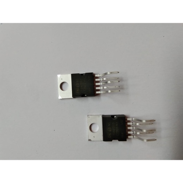 ไอซี ST TDA 2050 TDA2050