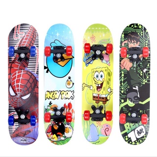 สเก็ตบอร์ดเด็ก สเก็ตบอร์ดสำหรับเด็กSkateboard สเก็ตบอร์ดมือใหม่ ดับเบิ้ลร็อกเกอร์ เมเปิ้ลบอร์ด สเก็ตบอร์ด 4ล้อ (สุ่มลาย)