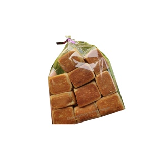 ขนมลูกเต๋าไส้ถั่วสูตรโบราณ,ขนมลูกเต๋า แพ็ค 10 ชิ้น,ขนมอร่อยเมืองเพชรบุรี