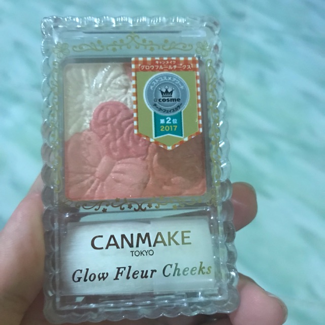 Canmake glow blush on เบอร์3