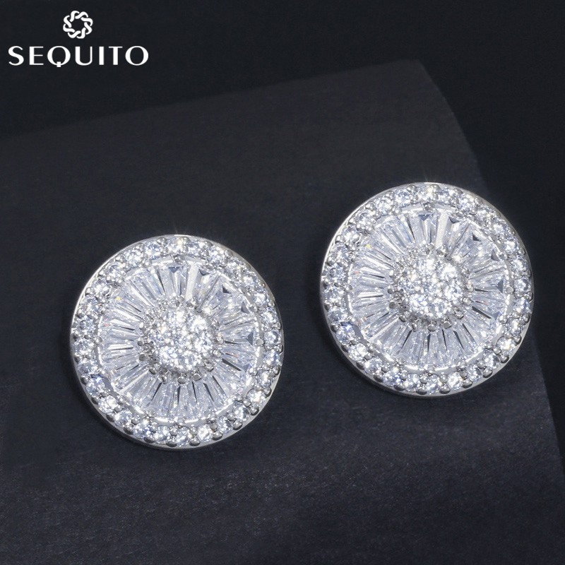 Sequito ประกาย CZ คริสตัลการตั้งค่าสไตล์เกาหลีต่างหูสตั๊ดผู้หญิงแฟชั่นสีขาวเครื่องประดับชุบทองงานแต่งงาน Earing E004