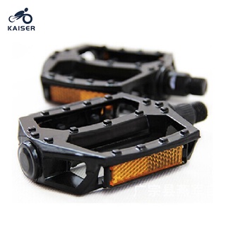 KAISER Bike Pedals 1 คู่อะลูมิเนียมอัลลอยด์แบบพับได้คันเหยียบจักรยานมอเตอร์ไซค์กลางแจ้งขี่จักรยา แป้นเหยียบพลาสติก