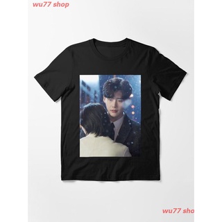 New While You Were Sleeping Essential T-Shirt เสื้อยืดพิมพ์ลาย เสื้อยืดผ้าฝ้าย คอกลม cotton แฟชั่น discount Unisex