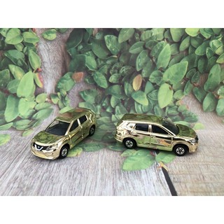 Tomica Nissan  X-Trail