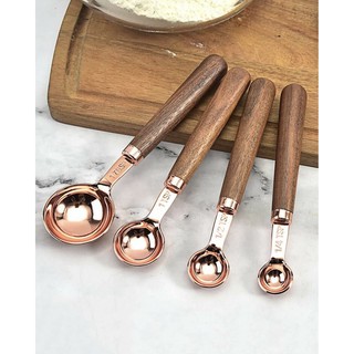 ช้อนตวง 4 ชิ้น สแตนเลส สีโรสโกลด์ ด้ามไม้ 4 Pcs. Measuring Set Rose Gold Stainless Steel With Wooden Handle