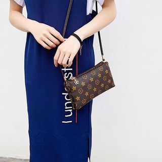 𝐆𝐈𝐂 กระเป๋าใบยาว สะพายข้าง 1ซิป 2ซิป แบบใหม่ 🎒！！！ส่งไว ！！！