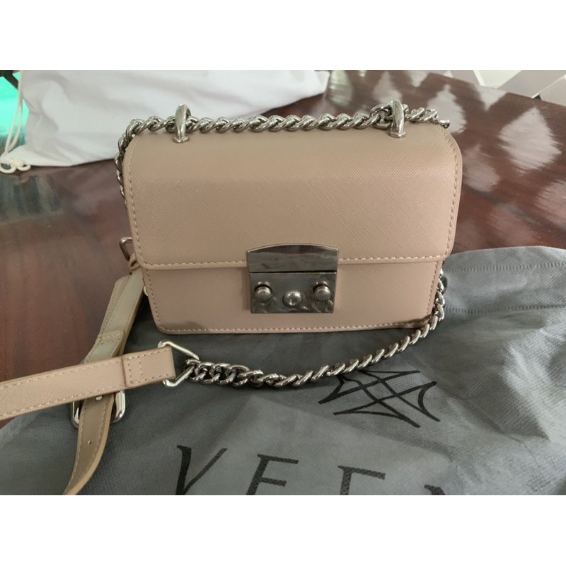 #ส่งต่อ veena1921 bella S