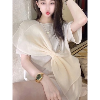 🔥Hot Sale/Design sense big bow niche dress หญิง 2022 แฟชั่นใหม่ แขนสั้น คอวี เสื้อยืด กระโปรง