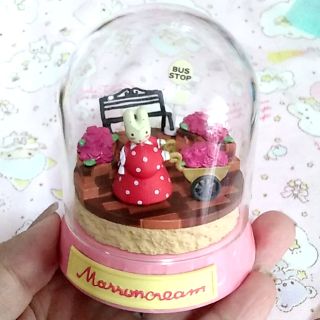 โมเดล​  มารอน​ครีม​ sanrio