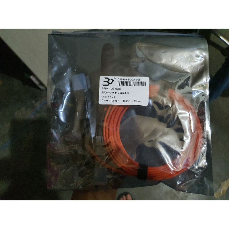 Broadex SFP + 10G AOC 5M เข้ากันได้กับ 10G SFP + สายเคเบิ้ลออปติคอล 5 ...