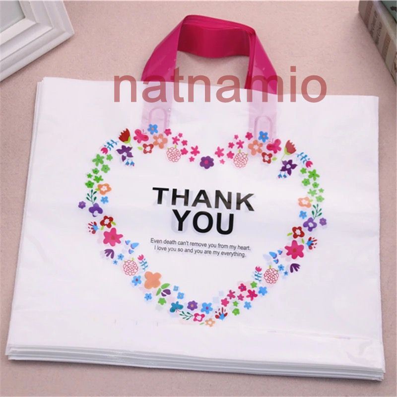 ถุงพลาสติก ถุงแฟชั่น ถุงหูหิ้ว ถุงของขวัญ ลายTHANK YOUหัวใจ แพค50ใบ