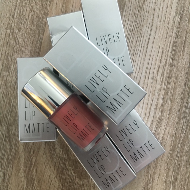 ลิปเนื้อแมท Eglips