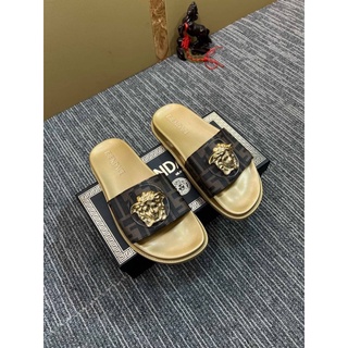 รองเท้าแตะ เฟนเดส SANDALS SS22