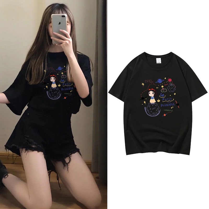 SHOP MKLเสื้อยืดผู้หญิงคอกลม ใส่สบาย ลายสโนไวท์#9607