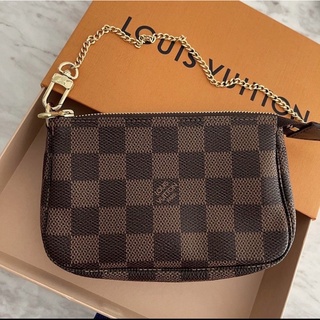 NEW MINI POCHETTE ACCESSORIES DAMIER DC 2021 ฝังชิฟ