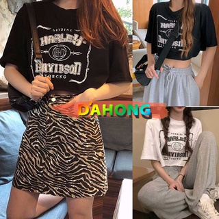 Dahong 💖จัดส่งได้ตลอดเวลา  เสื้อครอปแขนสั้นคอปก ซัมเมอร์ เสื้อยืด เสื้อครอปโชว์เอว สไลต์มินิมอล ไตล์เกาหลี 2316