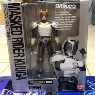 S.H.Figuarts kamen rider kuuga growing form