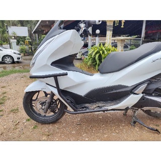 กันล้ม honda PCX 150 160  งานเหล็กทำสีเพาเดอร์โค๊ด