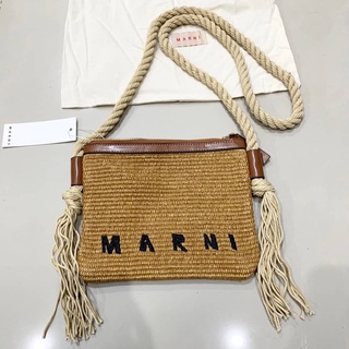 MARNI MARCEL WOVEN LOGO SHOULDER BAG กระเป๋าสะพายไหล่ สะพายข้างครอสบอดี้ แบรนด์มาร์นี่ กระเป๋าสาน ถัก ห้อยพู่ สายเชือก