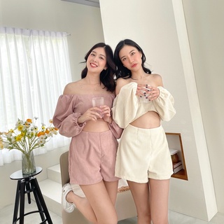 Kiko jumpsuit จั๊มสูทปาดไหล่ผ้าลูกฟูก (ชมพู,ครีม)
