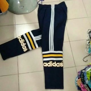 กางเกงกีฬาขายาวสเวทเตอร์ 3แถบขาว adidas มือ2 Size L-O