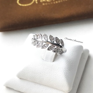 Classy olive leaf ring. (แหวนใบมะกอก งานชุบทองคำขาว เพชร CZ มีไซซ์ข้อ/นิ้วก้อย และไซซ์ปกติ)