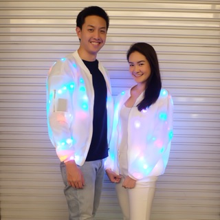 Turn Me On เสื้อไฟกระพริบ รุ่น HARDWELL LIGHT UP JACKET