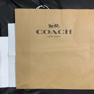 ถุงกระดาษ coach แท้ จากอเม