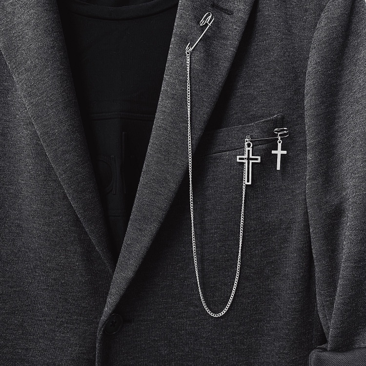 ญี่ปุ่นและเกาหลี ins simple punk pin คลิป chain chain เข็มกลัด