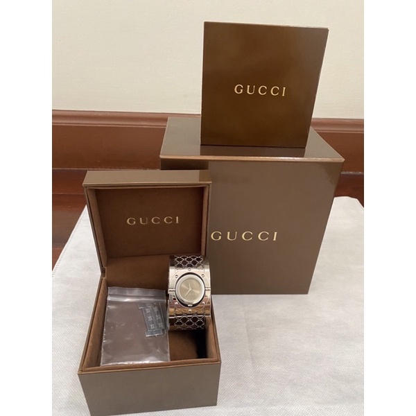 Uesd Gucci watch twirl ของแท้