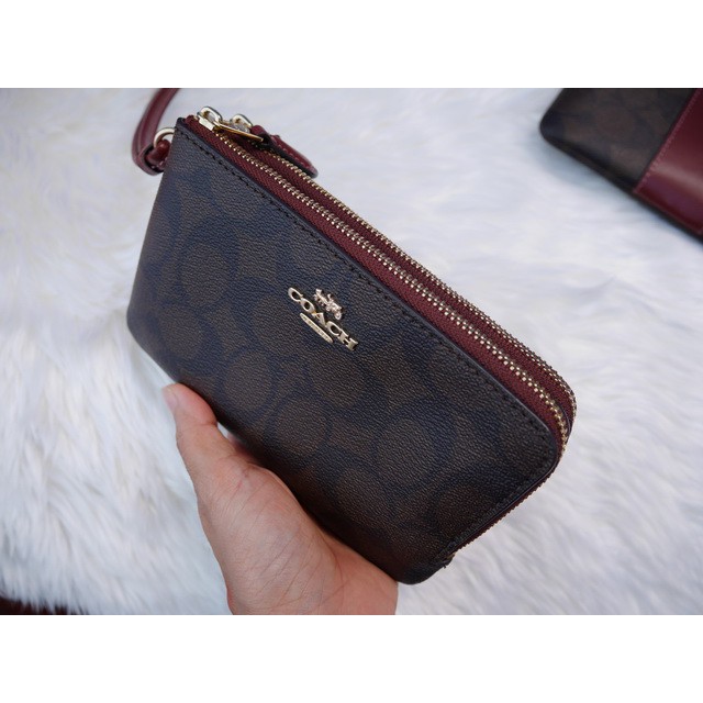 คล้องมือCoach 2ซิปไซส์S