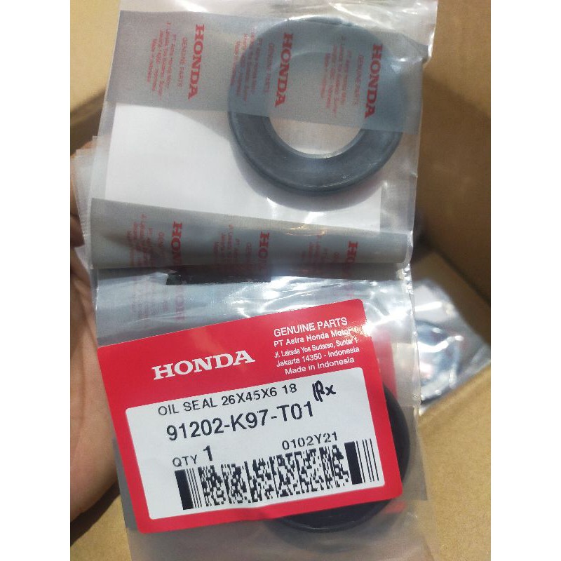 ซีลเพลาข้อเหวี่ยง LEFT PCX 150 ADV VARIO 12 VARIO 150 ORIGINAL AHM CODE 91202-K97-T01
