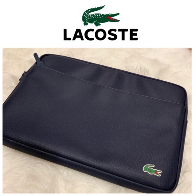 ❌Sold out❌ Used Lacoste Notebook Laptop Soft case กระเป๋าโน๊ตบุ๊ค รองรับได้ถึง 13” นิ้ว สีน้ำเงิน แท้ สภาพใหม่มาก