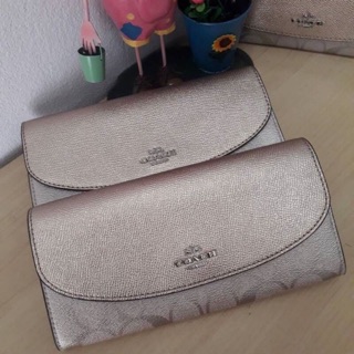 กปต ยาว 2 พับ  สีทอง Platinum ลายซี  มี 10 ใบ  ราคา 2,990-