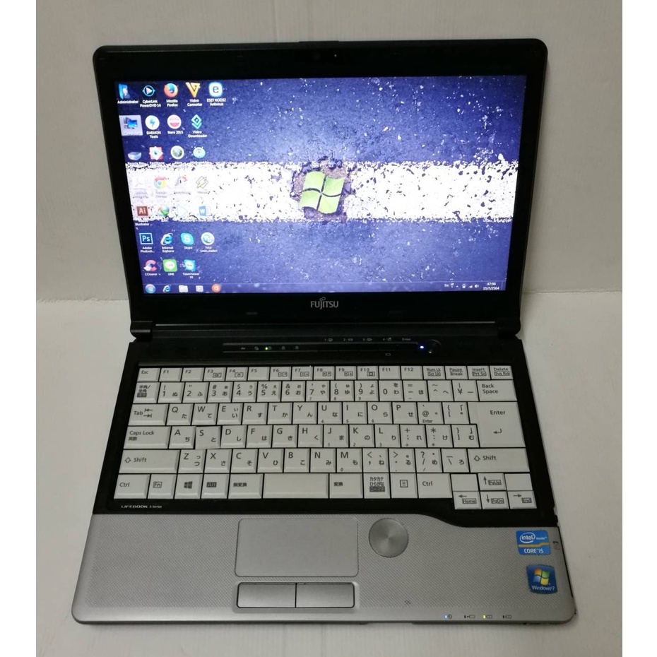โน๊ตบุ๊คมือสอง Notebook Fujitsu Lifebook S762 Core i3/i5(RAM:4/HDD:250) ขนาด13.3 นิ้ว