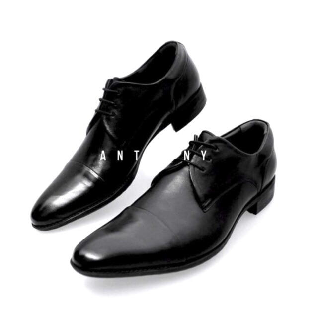 Saramanda รุ่น157057L Anthony 1 L แบบผูกเชือก หนังลูกแกะฝรั่งเศสพรีเมี่ยม สีดำ น้ำตาล