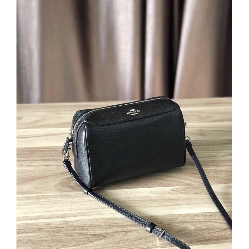 New coach หมอนไร้หู อะไหล่สีเงิน