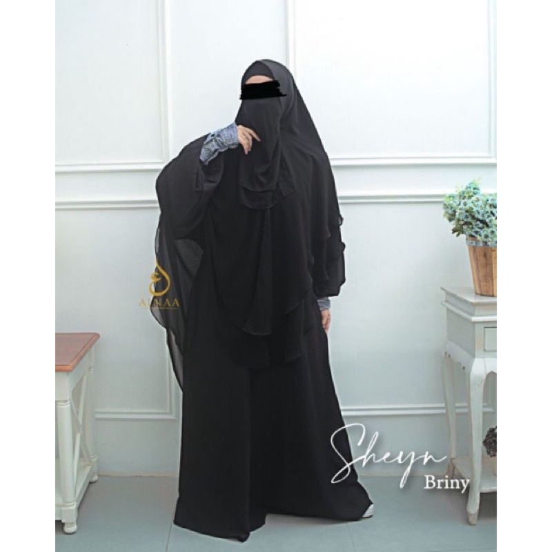 Sheyn Gamis Ori โดย Aina