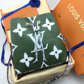 LV hi-end1:1 25cm. พร้อมส่งค่ะ