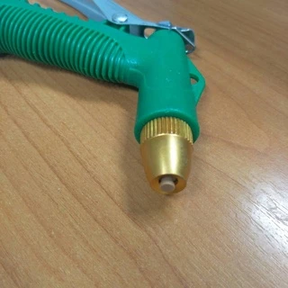 หัวฉีดน้ำแรงดันสูง ปืนฉีดน้ำ หัวทองเหลือง ขนาด1/2"(4หุน) หัวฉีดน้ำ หัวปรับได้ ปืนฉีดน้ำล้างรถ รดน้ำต้นไม้ Clearance