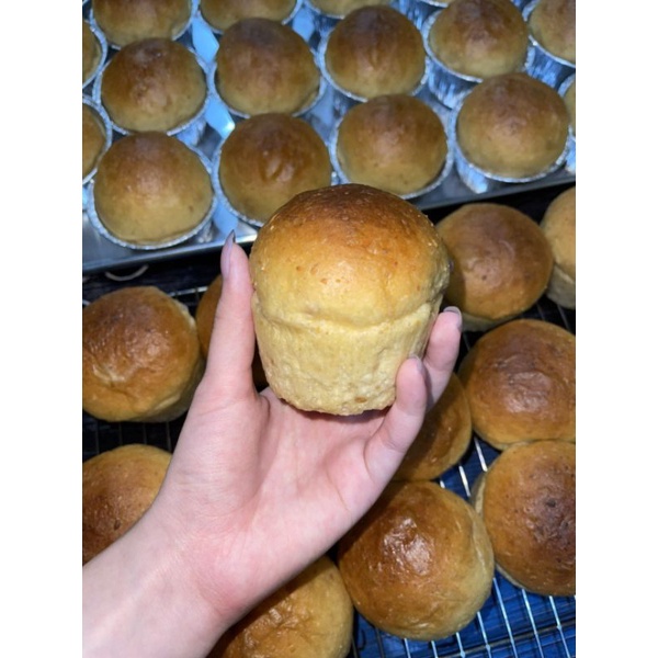 ขนมปังคีโต bun   นมนุ่ม อัลมอนด์ ไร้แป้งน้ำตาล 3 ชิ้น by Sweetless House Keto