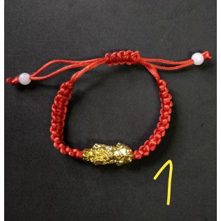 ถูกสุด!! สร้อยข้อมือปีเซียะ นำโชด