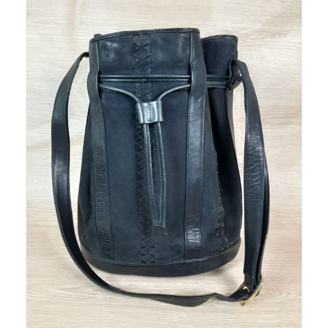 กระเป๋า bally แท้ มือสอง