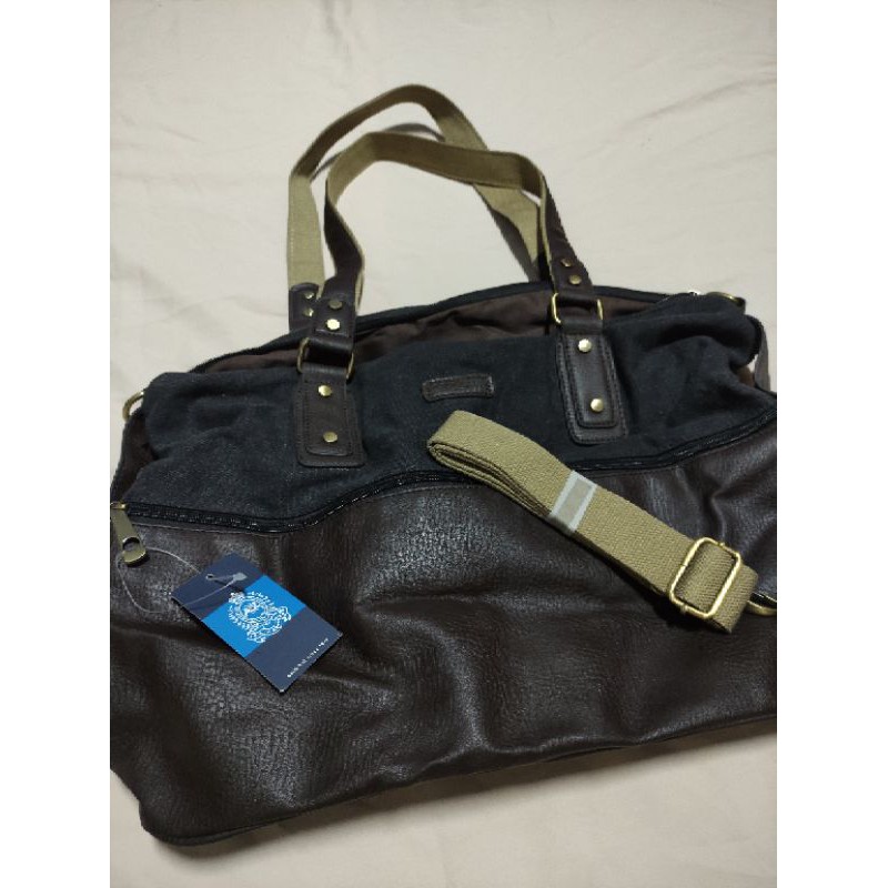 กระเป๋าสะพาย A2Z ของใหม่