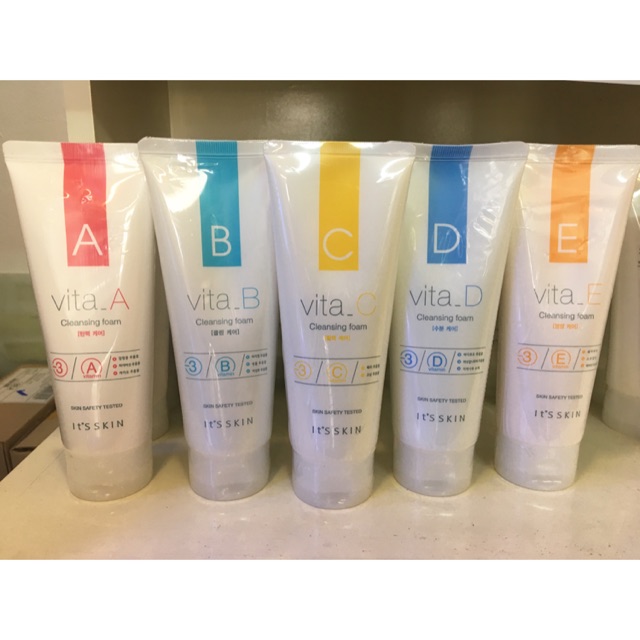 **ของแท้**/พร้อมส่ง* โฟมล้างหน้า It's Skin Vita Cleansing Foam